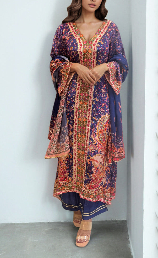 Morani- printed suit